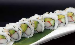 85. Uramaki California (8 Pzs.)