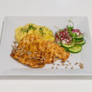 Grillowany filet z piersi kurczaka