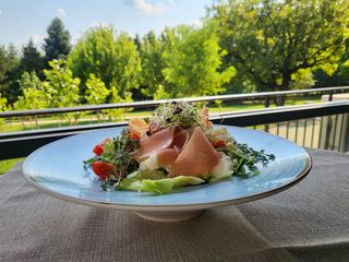 Салата Панцанела