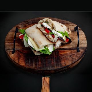 Chicken Cheese sendvič