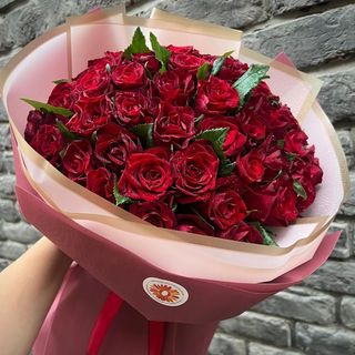 Букет из 41 красных роз