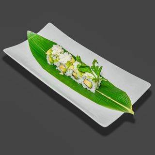 140. Uramaki avocado