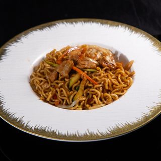 Yakisoba (Ternera/Pollo)