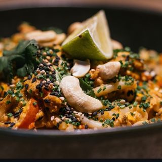 Calamar Con Arroz Basmati Koreano Y Verduras