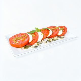 Салата Капрезе (300г)