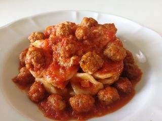 Orecchiette con polpette
