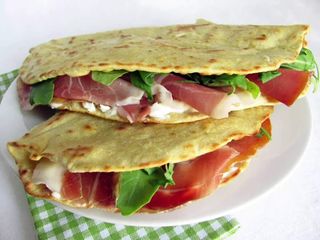 Piadina al crudo