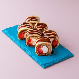 Քաղցր ռոլլ ելակով