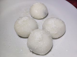 210 Dolce di riso vapore(4pz)