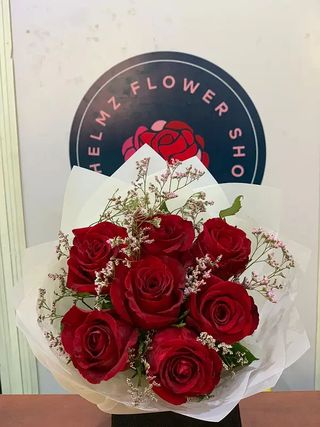 ROSES AND LIMONIUM