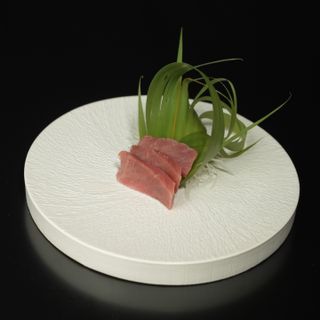 66. Sashimi Maguro (3 Uds.)