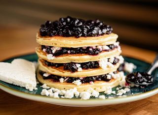 Конфитюр от ягода и сирене (270г)