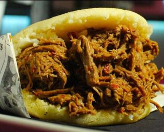 Arepa De Pollo