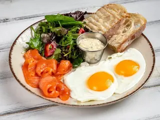 Сніданок з Лососем (360g)