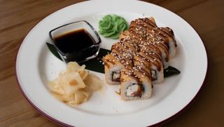 Роллы Цезарь