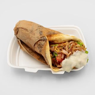 Среден пилешки дюнер