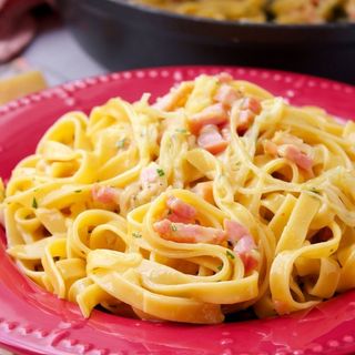 Tallarines Carbonara