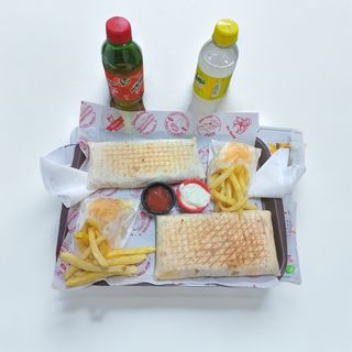 2 tacos mix   + 2 frites + 2 boissons