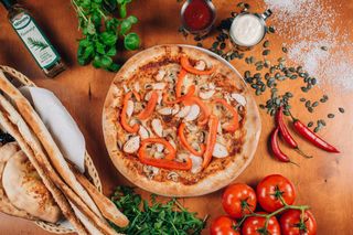 17. Pizza Torino (Rozmiar Pizzy: Duża 40)