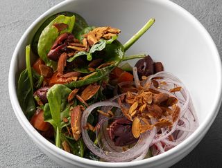 Овочевий салат з кардамоновим дресінгом