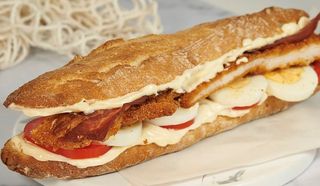 Bocadillo Marcha y Pasa