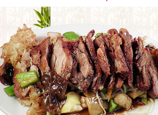 85. Патица с лют сос (800 г)