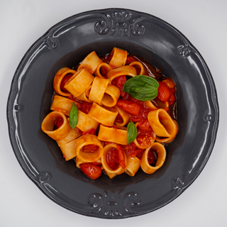 Mezzi paccheri di Gragnano ai 4 pomodori