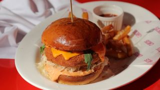 ბურგერი ქათმის ხორცით