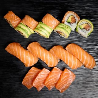 Box Pasión Salmón (16p)