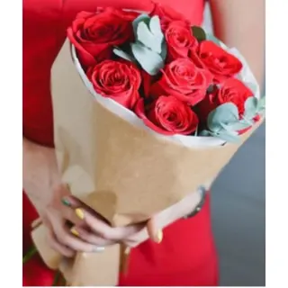 წითელი ვარდები (10ც)