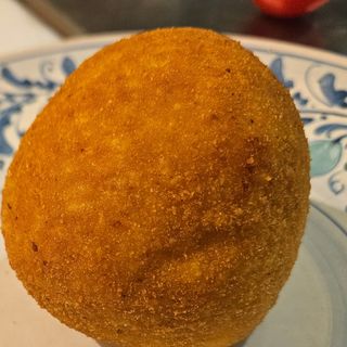 Arancini con ragù tradizionale