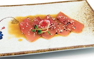 710. Carpaccio tonno