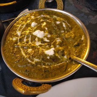 99 Espinaca Con Queso