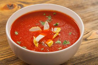 Доматена супа с пиле (400г)