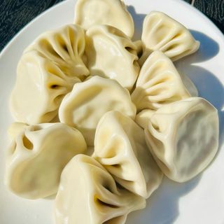 Ხინკალი ხბოს ხორცით