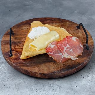 Slane palačinke sa pršutom