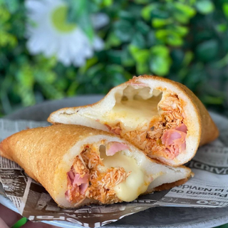 Empanada De Cordon Bleu