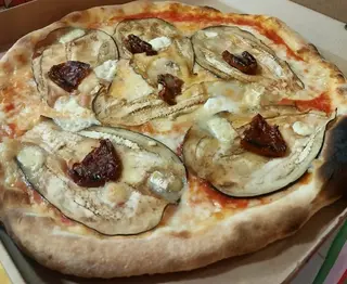 Pizze Mediterránea