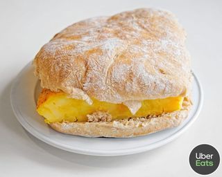 Bocadillo tortilla española