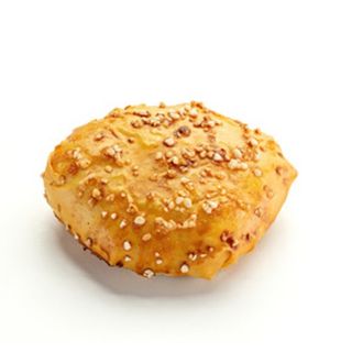 Патті Філло з вишнею та заварним кремом