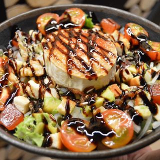 Ensalada De Queso De Cabra