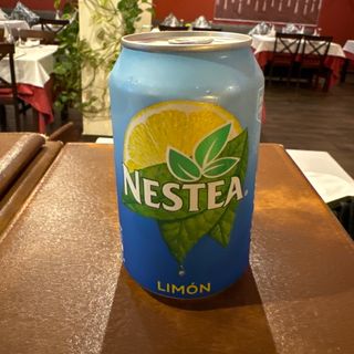 Nestea Té Negro Limón lata 330ml.
