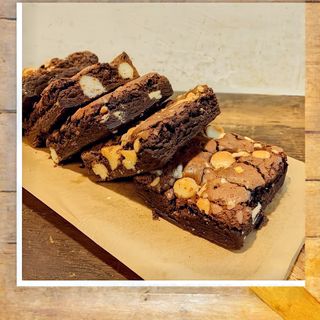 Brownie con nueces de macadamia