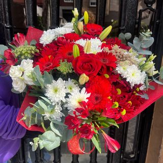 Ramo VIP "Love" Variado + Rosas 