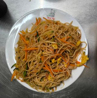 31 Spaghetti saltati con verdura