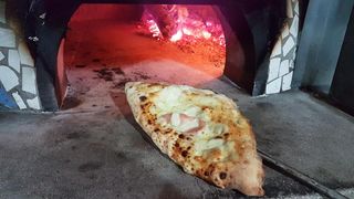 Calzone fritto farcito