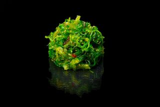 Гома Уакаме (150г)