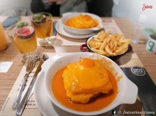 Francesinha À Moda
