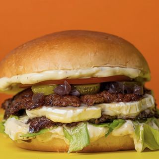 El honey coat smash burger