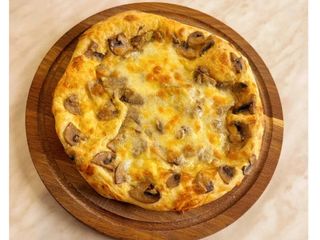 ХАЧАПУРІ ПО-МИГРЕЛЬСЬКИ "З СИРОМ ТА ГРИБАМИ" (550g)